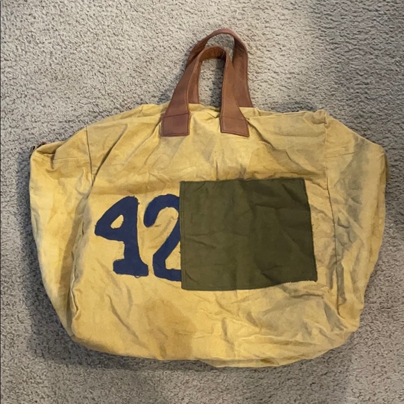 We the Free People Messenger Canvas Duffel Bag NEW - Picture 2 of 6